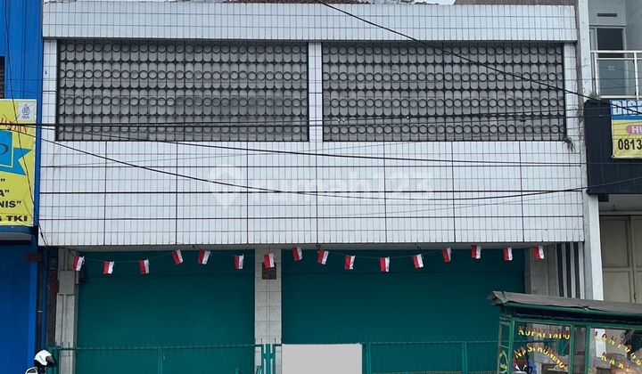 Turun Harga Ruko Rendeng Mainroad Lembang Siap Pakai Turun Harga Ruko Rendeng Mainroad Lembang Siap Pakai