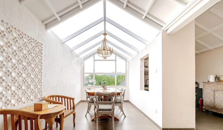 Villa Super Cantik Dengan Kolam Renang Dago Atas Bandung Villa Super Cantik Dengan Kolam Renang Dago Atas Bandung