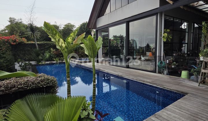 Rumah Villa Mewah Ada Kolam Renang Pemandangan Kota Bandung Rumah Villa Mewah Ada Kolam Renang Pemandangan Kota Bandung