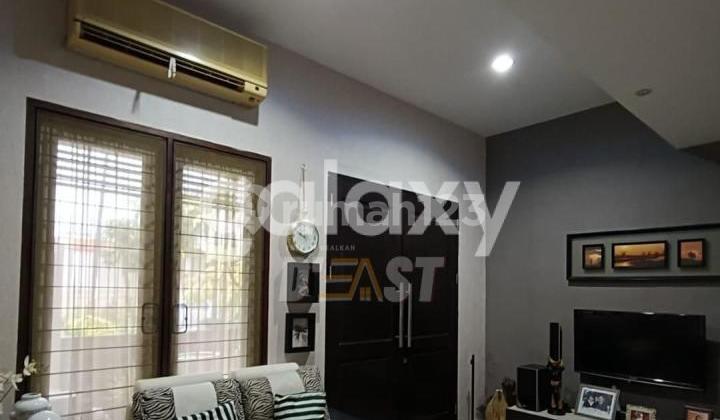 Dijual Rumah Vintage Style di Bendul Merisi 2