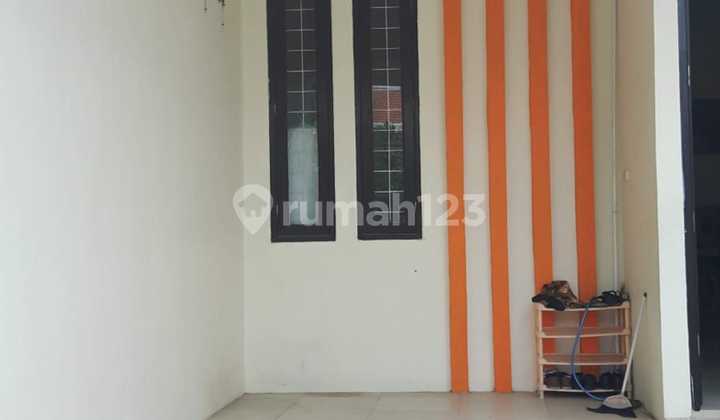 tampak depan dijual rumah jaya regency sedati