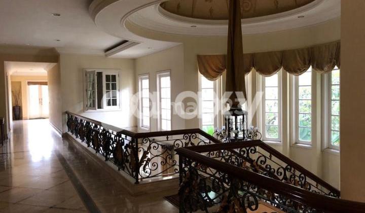 For Sale Sultan Golf View House in Citraland Golf Hill - Tropical American