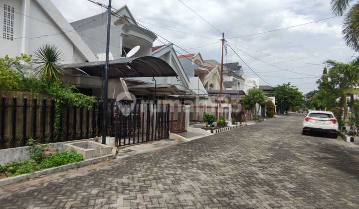 Single-Story Land-Only House, Manyar Kertaadi Single-Story Land-Only House, Manyar Kertaadi