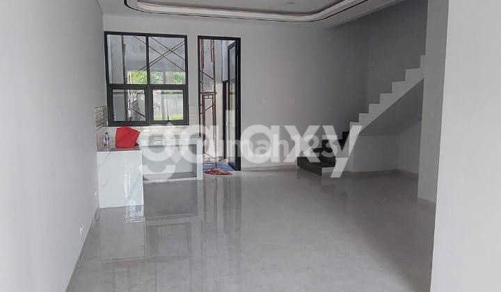 DIJUAL RUMAH BARU GRRESS MANYAR TIRTOYOSO UTARA