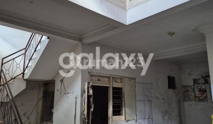 Dijual Rumah Hitung Tanah Babatan Pantai Utara 2