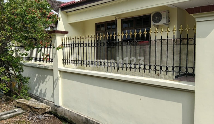For Sale Well-Maintained House in Klampis Anom* *Wisma Mukti*