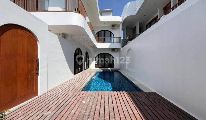 Brand New Mediterranean Villa With Ocean View 1