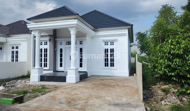 Dijual Rumah American Clasic Tanah Panjang 1