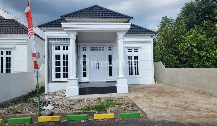 Dijual Rumah American Clasic Tanah Panjang 2