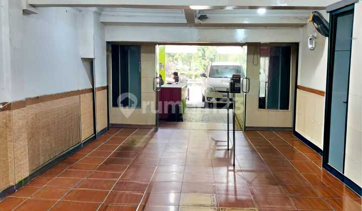 Disewakan Ruko Pinggir Jalan Siap Pakai di Sunter Disewakan Ruko Pinggir Jalan Siap Pakai di Sunter
