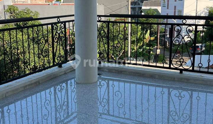 Dijual Rumah Mewah Ready 2 Lantai Dekat Undip Tembalang di Jl Bulusan 2