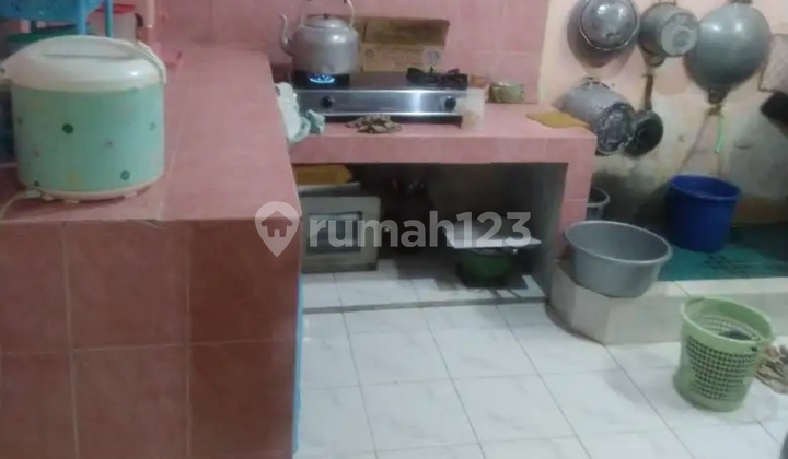 Dijual Rumah Luas dan Murah di Perumnas Banyumanik Kh 2