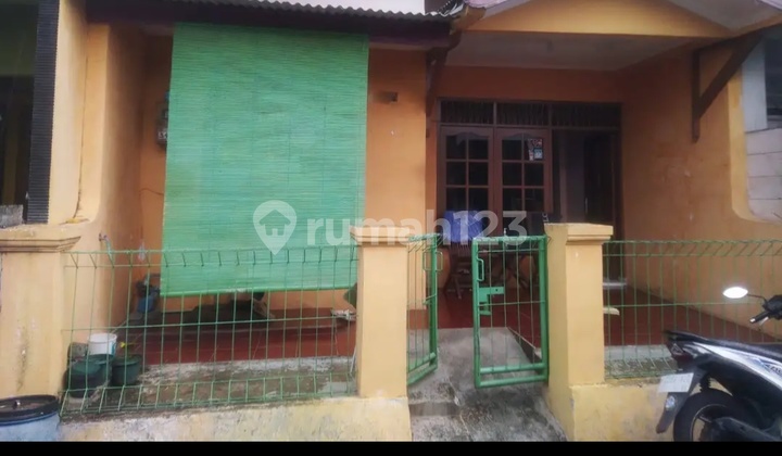 Dijual Rumah Luas dan Murah di Perumnas Banyumanik Kh 1