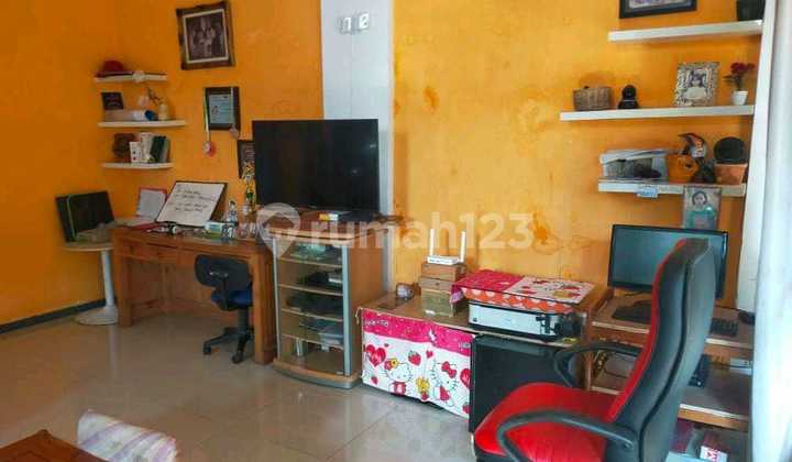 Dijual Murah Rumah 2,5 Lantai Di Jalan Tumpang Gajahmungkur Bbm 2