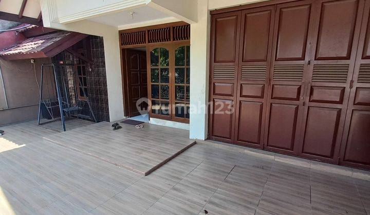 DI JUAL RUMAH
LOKASI LAMPER TENGAH KOTA  2