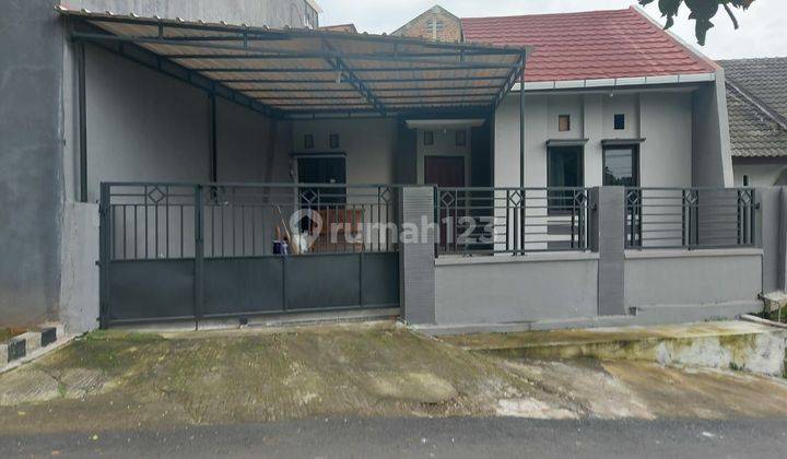 RUMAH LUAS SIAP HUNI DI GRAFIKA UTAMA BANYUMANIK 2