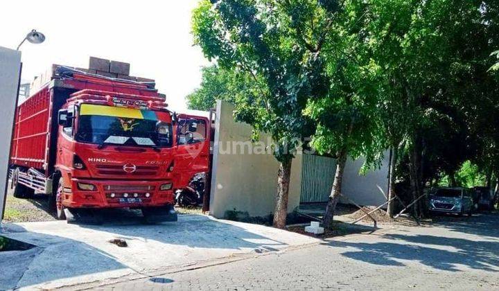 Gudang Dekat JL RAYA BRIGJEN SUDIARTO MAJAPAHIT RAYA 1