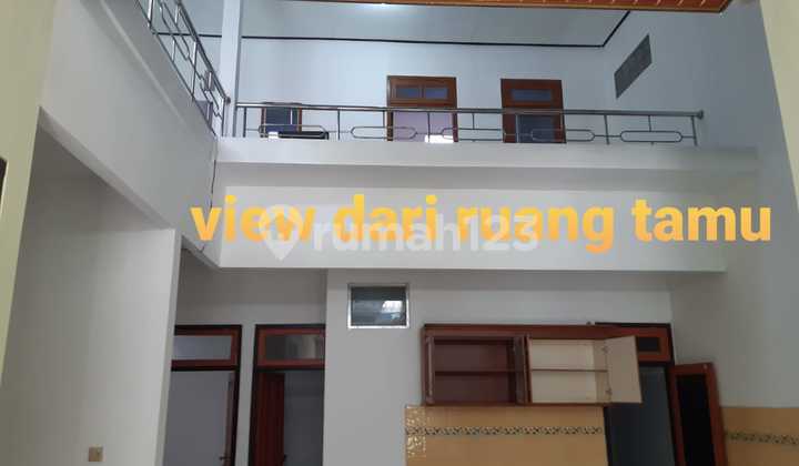 Dijual Rumah 2 Lantai Siap Huni Tengah Kota di Jl Hawa Halmahera 2