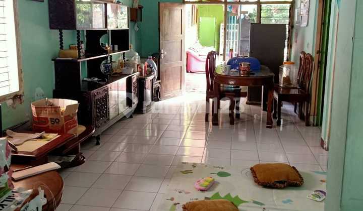 Dijual Rumah Sederhana Layak Huni Dekata Kota di Jl Petompon Gajah Mungkur