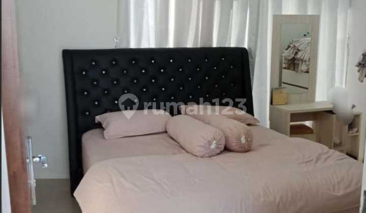 Dijual Rumah 2 Lantai dengan Kolam Renang Pribadi di Krapyak Semarang 2