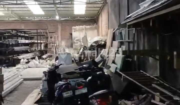 Disewakan Gudang Siap Pakai di Syuhada Raya Pedurungan 1