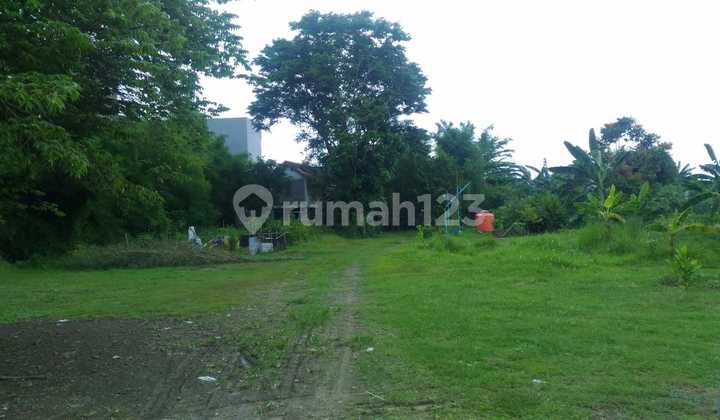 Quick Sale Land on the Side of Kedungmundu Raya Road Near Unimus 1