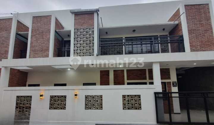 Active Boarding House for Sale Fully Occupied on Berlian Street, Sambiroto. 1
