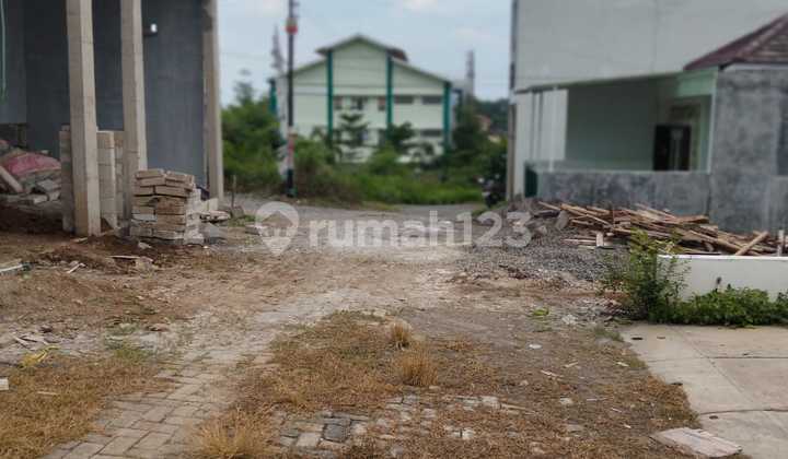 Land Ready to Build for Sale Behind Unimus Kedungmundu 1
