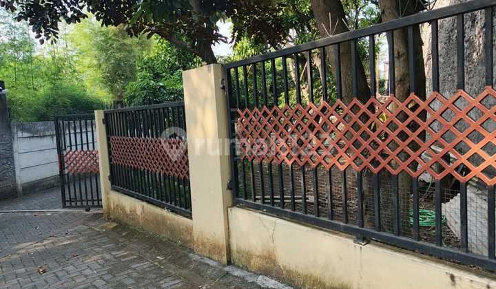 Dijual Rumah Mewah Luas di Jl Klenteng Sari Dekat Al Azhar dan Undip 2
