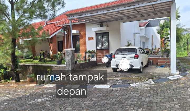 Dijual Rumah Siap Huni Tanah Luas di Cluster Villa Pinus Banyumanik 1