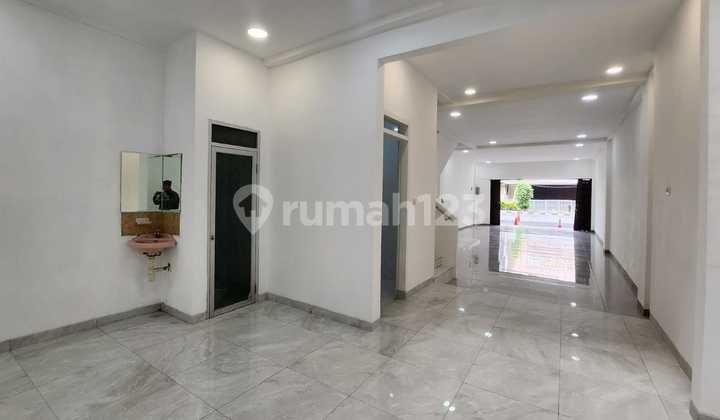 Dijual Ruko 3 Lantai di Jl Mt Haryono Mataram Tengah Kota Semarang 2
