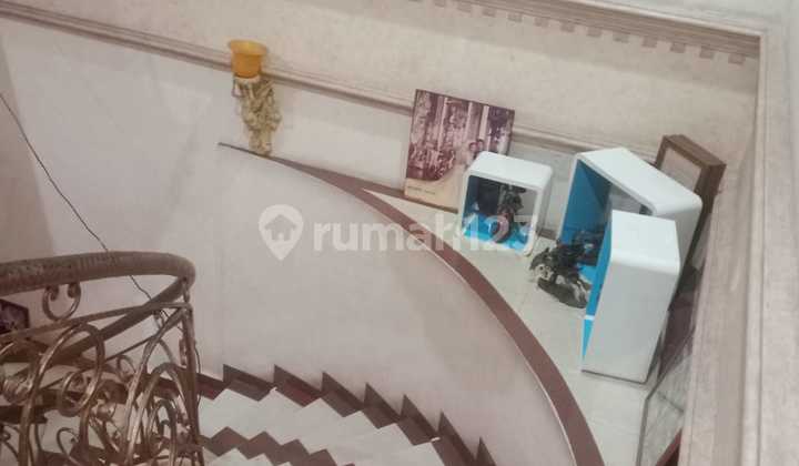 Rumah Siap Huni Di Muara Karang 2.5 Lantai