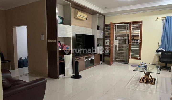 Rumah Bagus & Rapi Siap Huni Di Puri Gardena 1