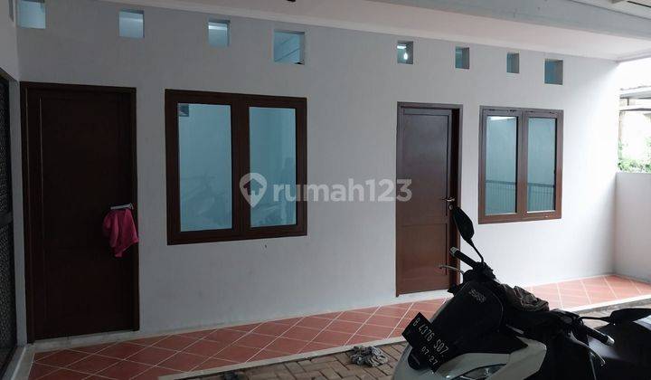 Rumah 2 lantai cocok untuk usaha kost dekat kampus 2