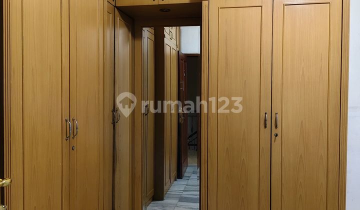 Good, Neat, Well-Maintained Ready-to-Occupy House with Single Gate Access System