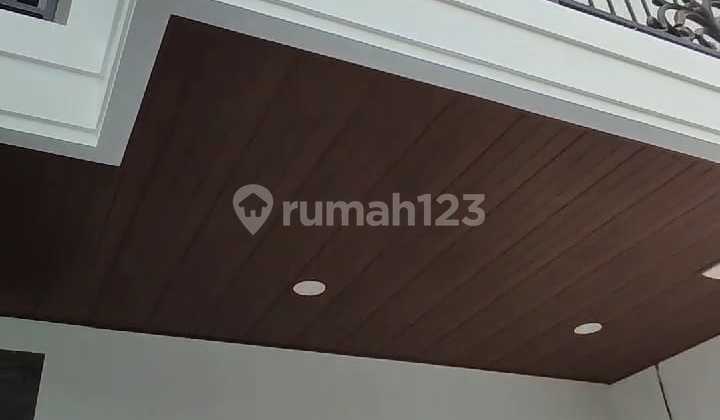 Rumah 2.5 Lantai Di Kosambi Baru Hoek