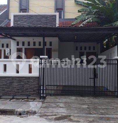 Rumah Prima Harapan Regensi 2 Lantai Ceiling Tinggi di Bekasi  2