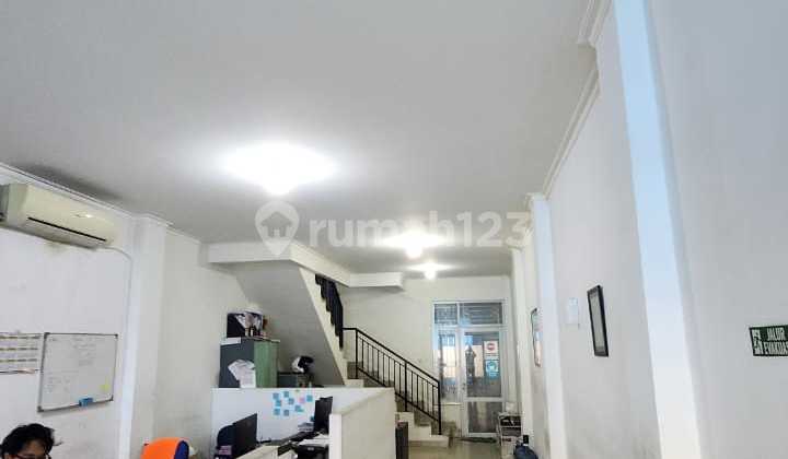 Ruko Siap Huni Strategis Dekat Tol di Grand Wisata Bekasi #1427