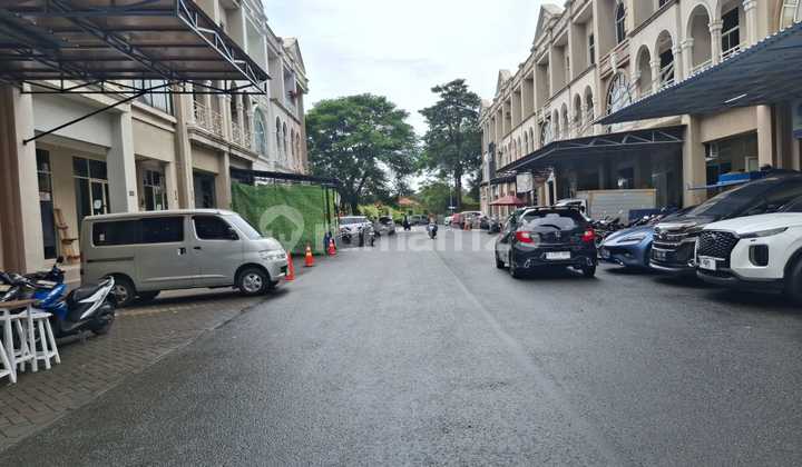 Ruko Strategis 2.5 Lantai, Grand Galaxy Bekasi #1424 Ruko Strategis 2.5 Lantai, Grand Galaxy Bekasi #1424