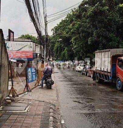 Ruko Gandeng Di Kayuringin Depan Terminal Damri Bekasi 2