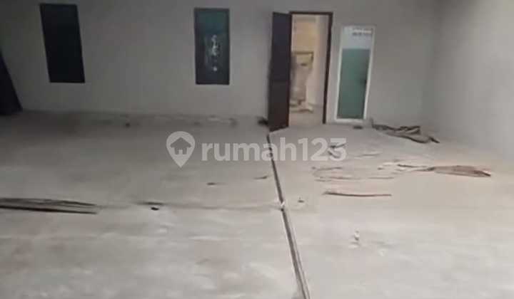 Workshop Sudah Floor Beton di Area Perjuangan Dekat Summarecon Bekasi. #801