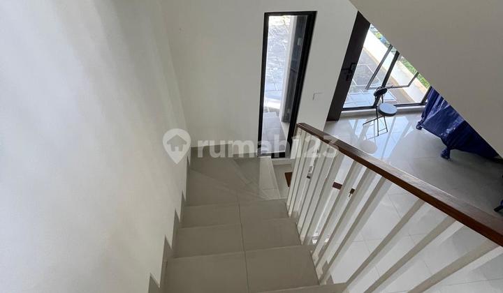 3 Lantai 3 KT 3 KM Rumah Cluster Laseine, Jgc Jakarta Timur #1456 2