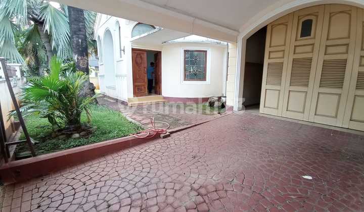 Cuma 450 Jt/M Rumah Hoek 2 Lantai di Rawamangun #1445