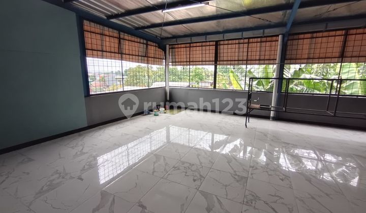 Ruko Gandeng Ex Showroom di Mustika Jaya, Bekasi Kota. #560 2
