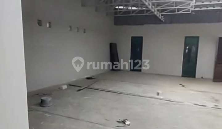 Workshop Sudah Floor Beton di Area Perjuangan Dekat Summarecon Bekasi. #801