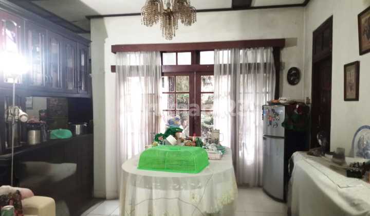 Jalan Utama di Area Komersial (Cuma Hitung Tanah) Rumah di Jakasampurna, Bekasi #003 2