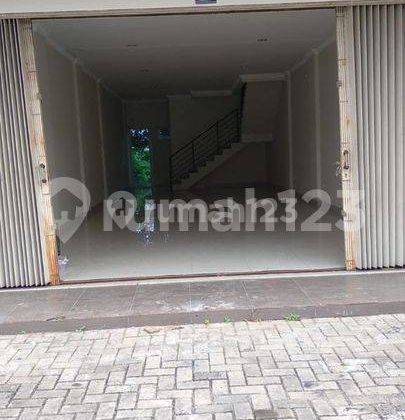 Ruko Gandeng 3Lantai di Jalan Raya Hankam Pondok Gede 2