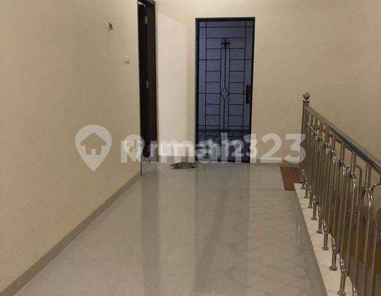 Rumah Kemang Pratama 5KT-4KM, di Cluster Kemang Pratama 3, Bekasi 2