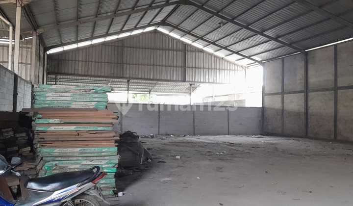 Gudang 5000M Total di Mustika Jaya, Bekasi #865