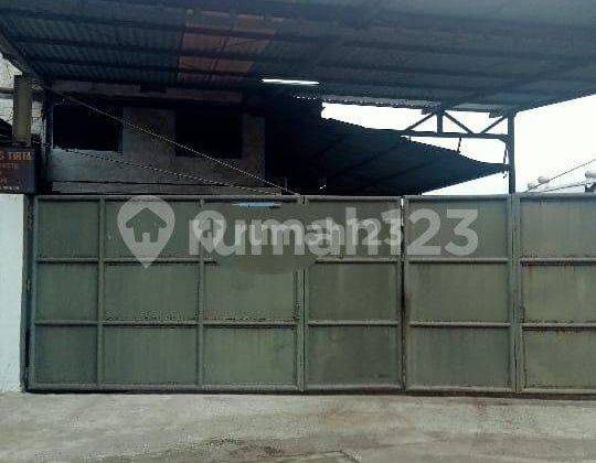 Gudang Narogong 1700m 2 lantai ada Kantor dan Lift 1